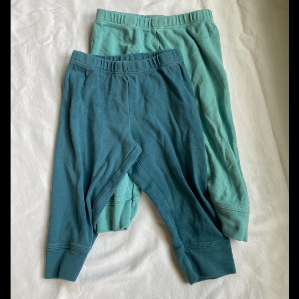 Lot of two Primary pants size 18-24 months